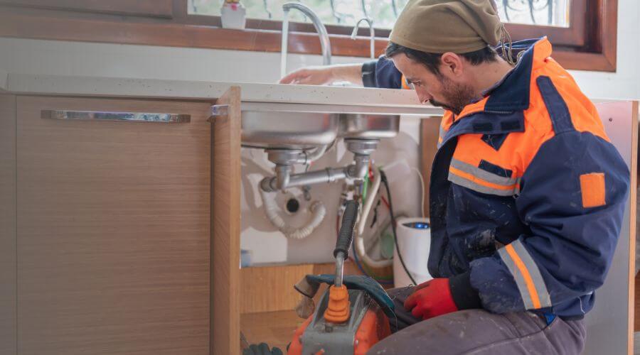 Local expert plumbing services in Colcord, OK